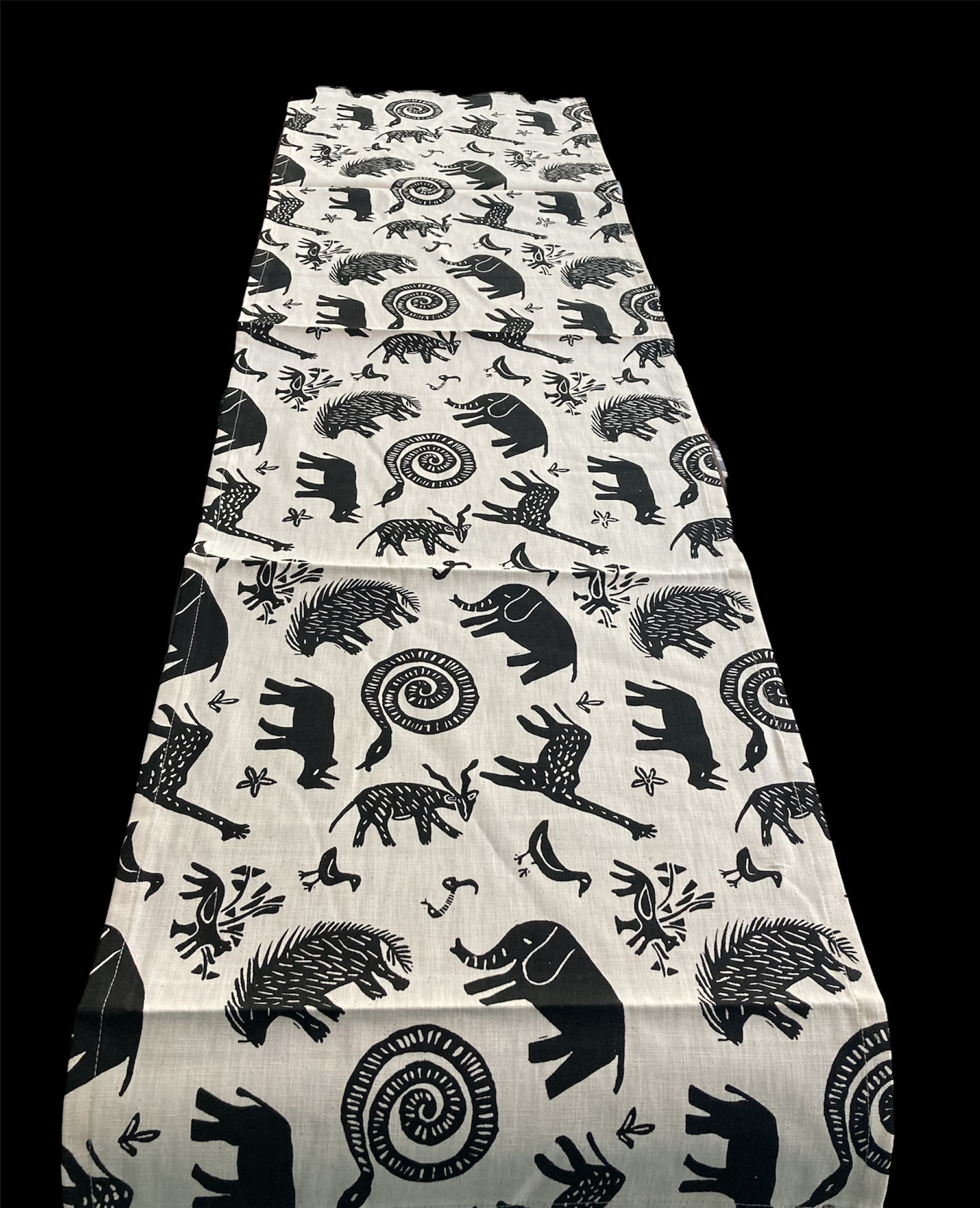 100% cotton Table Runner 58" x 16" from Namibia - Design bw03s