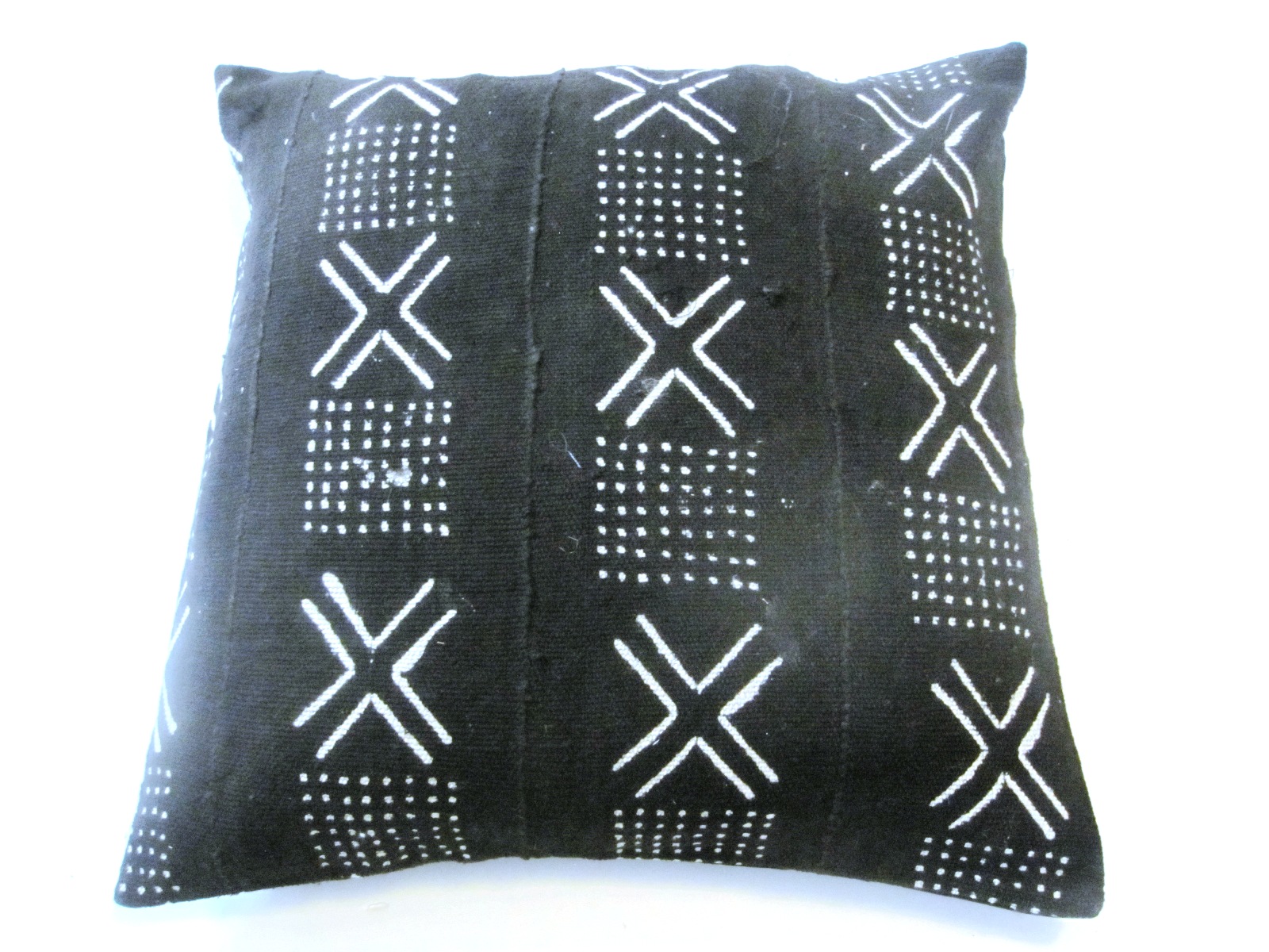 Bogolan Mud Cloth Cushion Cover - Black & White - Design #004