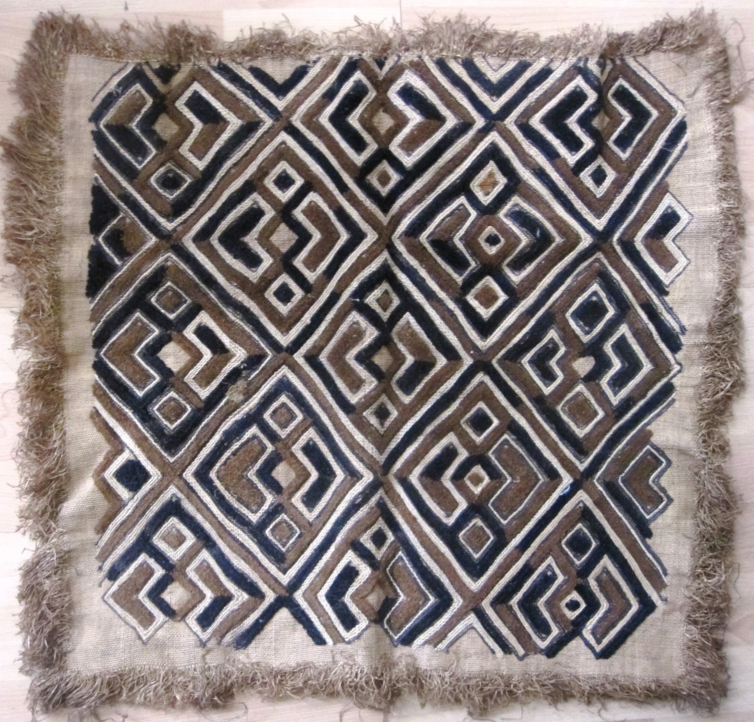 Vintage Shoowa Kuba Textile from Congo #016